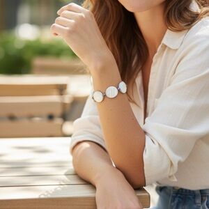 Vintage Mother of Pearl and Crystal Bead Bracelet